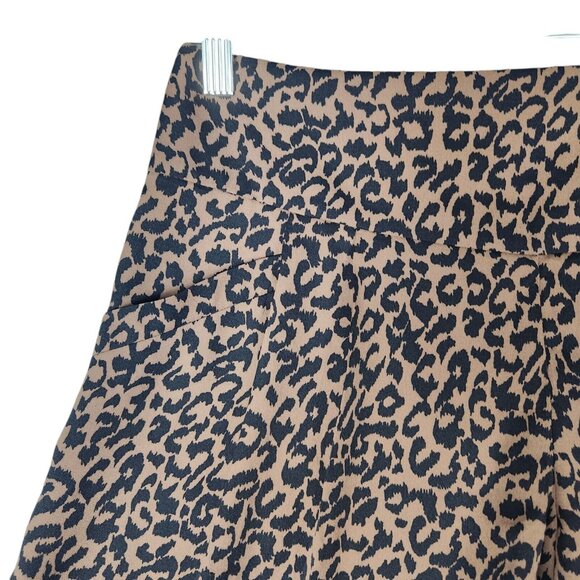 Ann Taylor LOFT Womens Leopard Print Shorts Size 4 - Picture 2 of 7